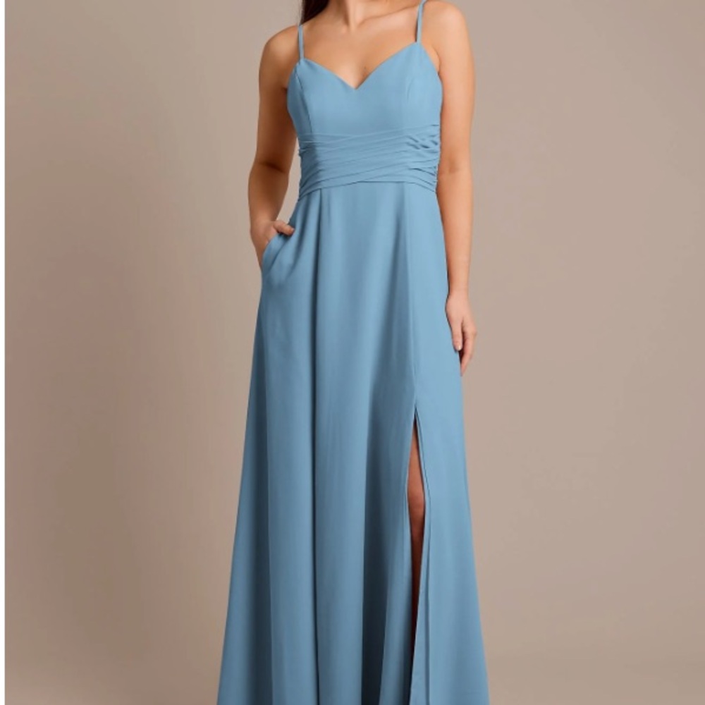 David’s Bridal Prom or Bridesmaid dress (NIP)